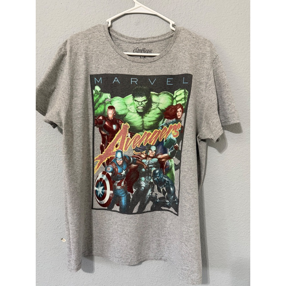 Marvel Avengers Graphic T-Shirt Mens L Gray Slim Fit Superhero Tee Hulk Iron Man